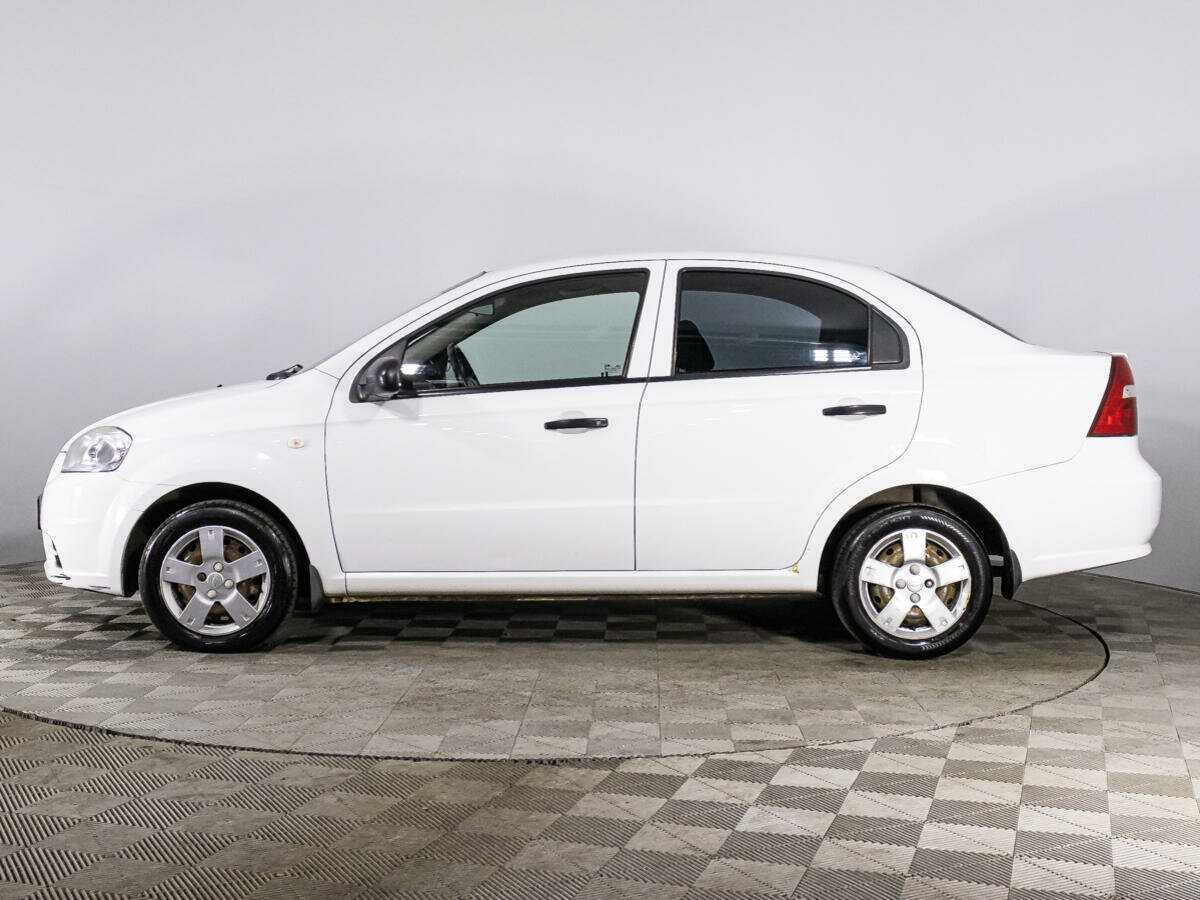 Купить Chevrolet Aveo с пробегом. Фото: #7
