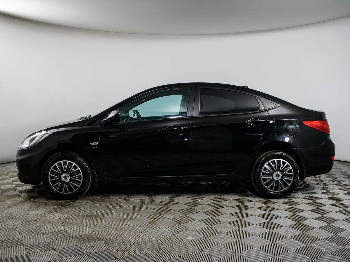 Купить Hyundai Solaris с пробегом. Фото: #7