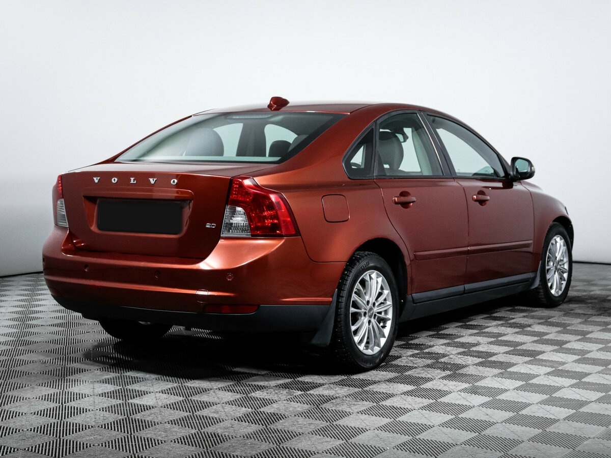 Купить Volvo S40 с пробегом. Фото: #4