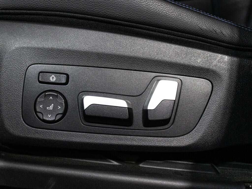 Купить BMW X3 с пробегом. Фото: #28