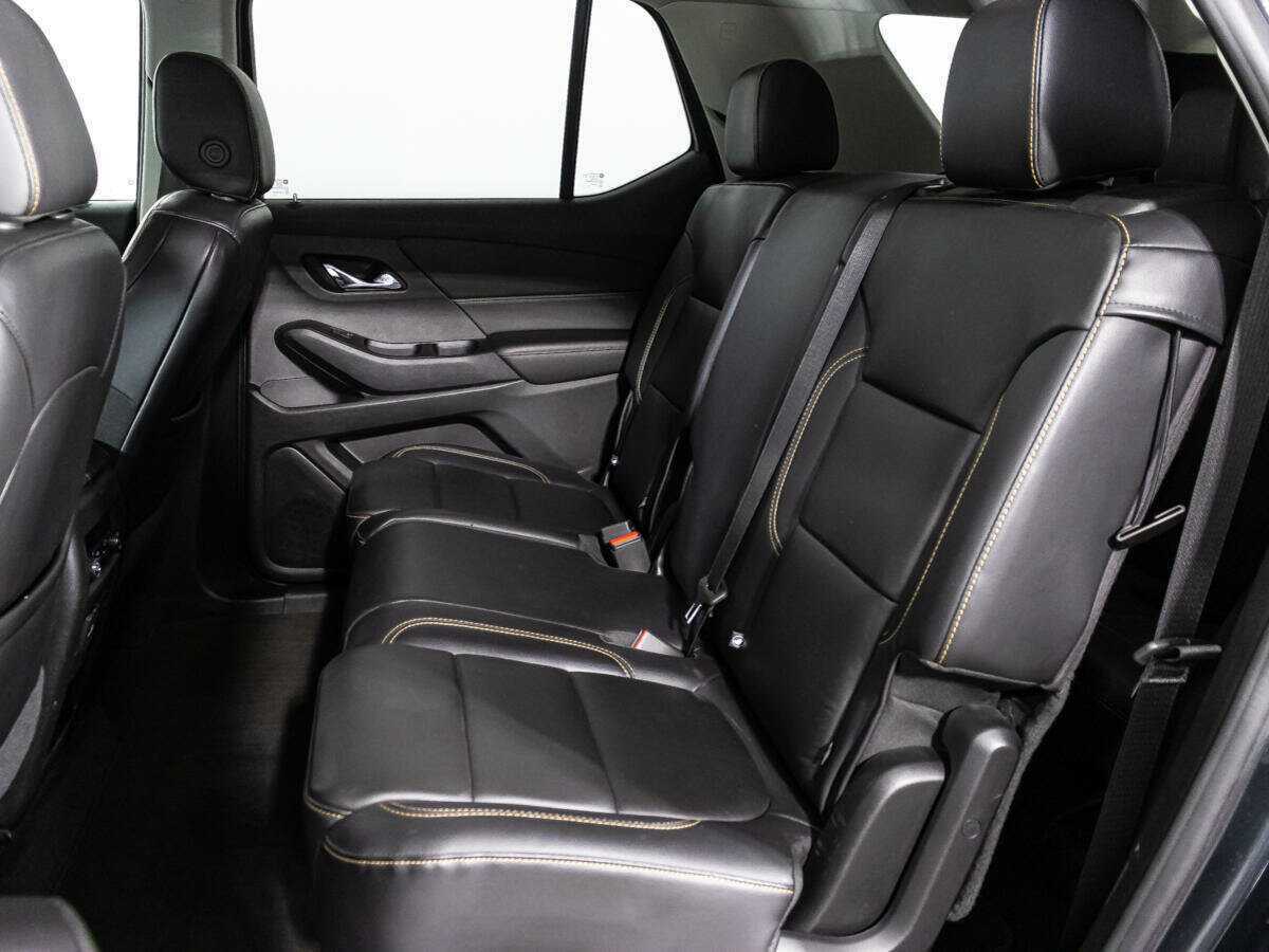 Купить Chevrolet Traverse с пробегом. Фото: #7