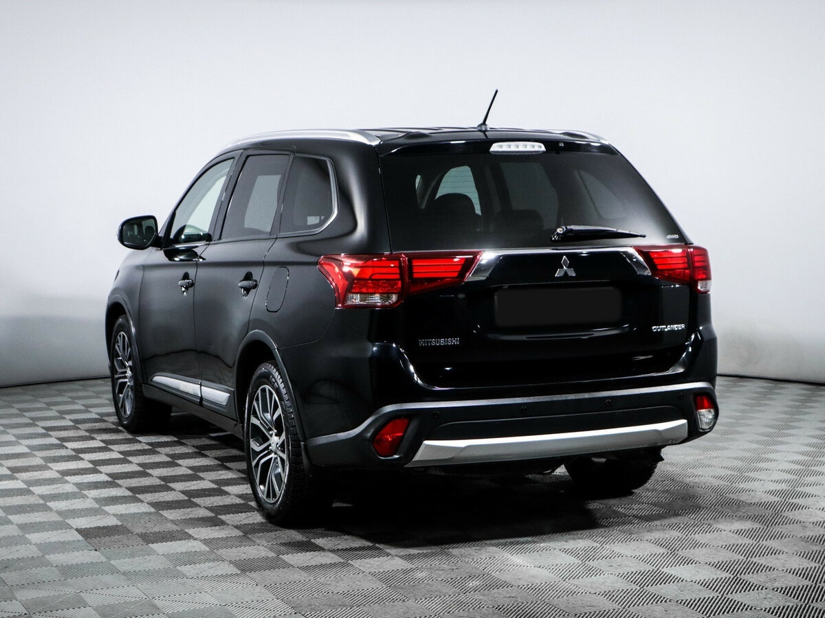 Купить Mitsubishi Outlander с пробегом. Фото: #6