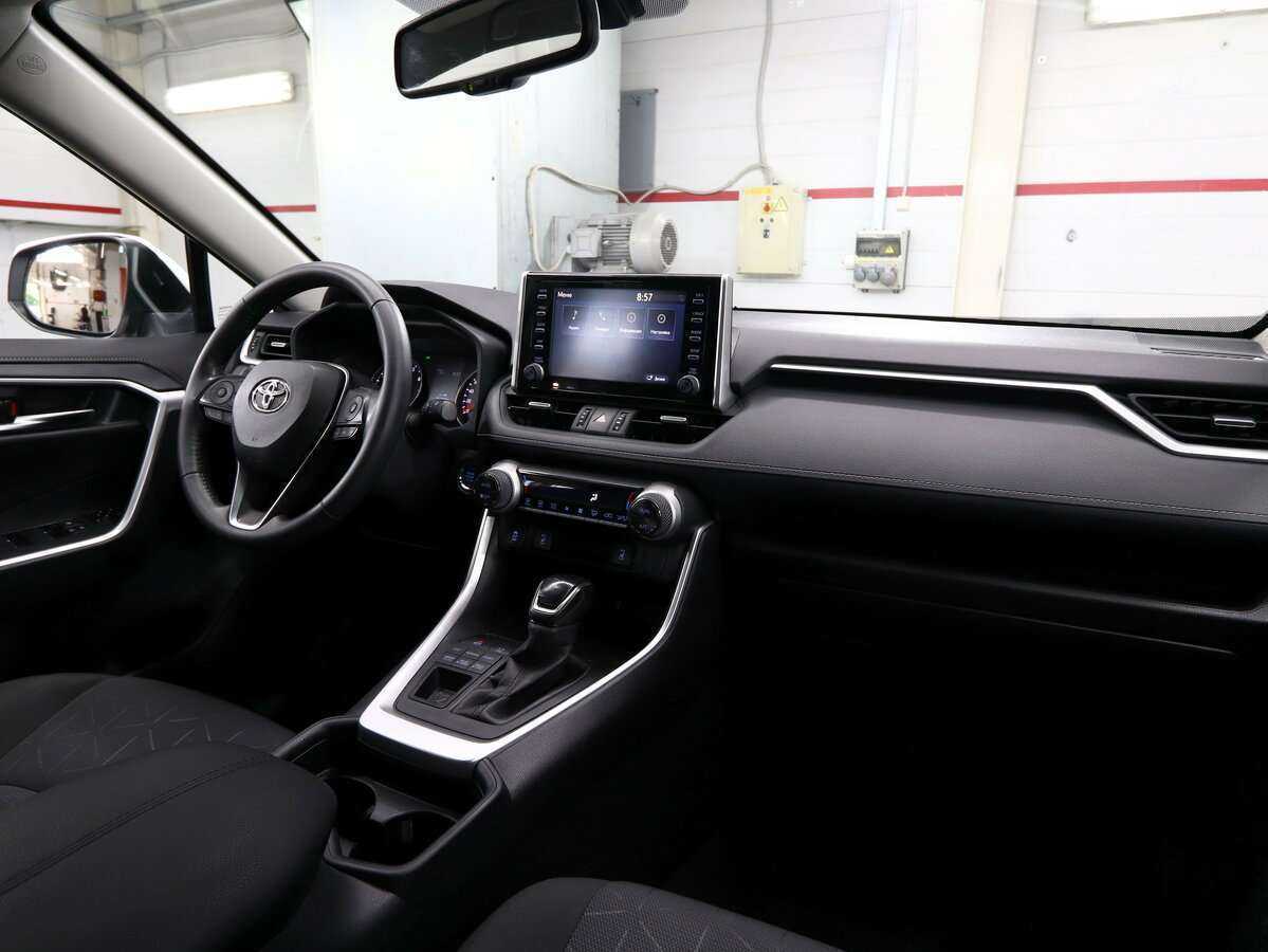 Купить Toyota RAV4 с пробегом. Фото: #7
