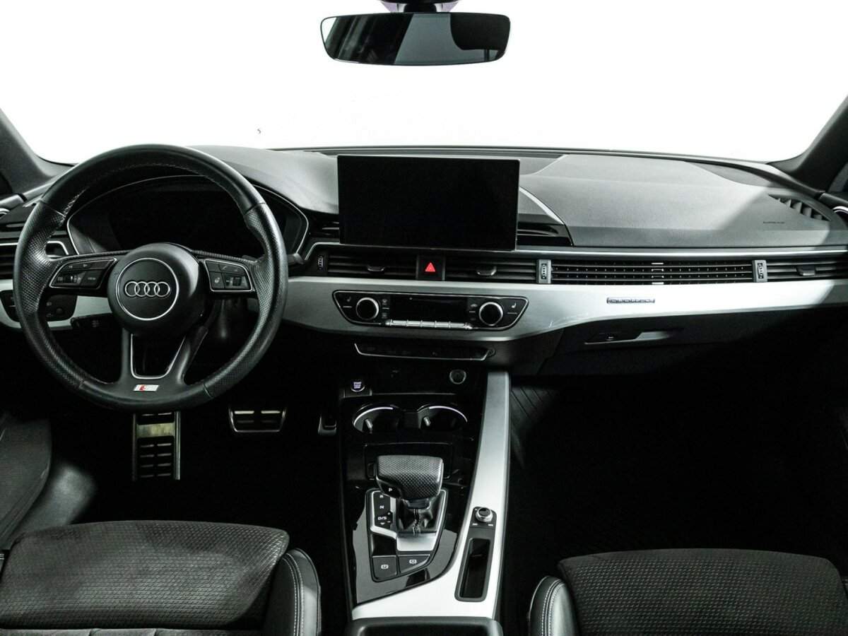 Купить Audi A4 с пробегом. Фото: #12