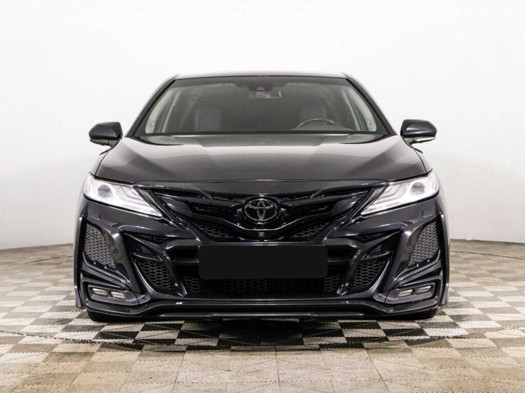 Купить Toyota Camry с пробегом. Фото: #1
