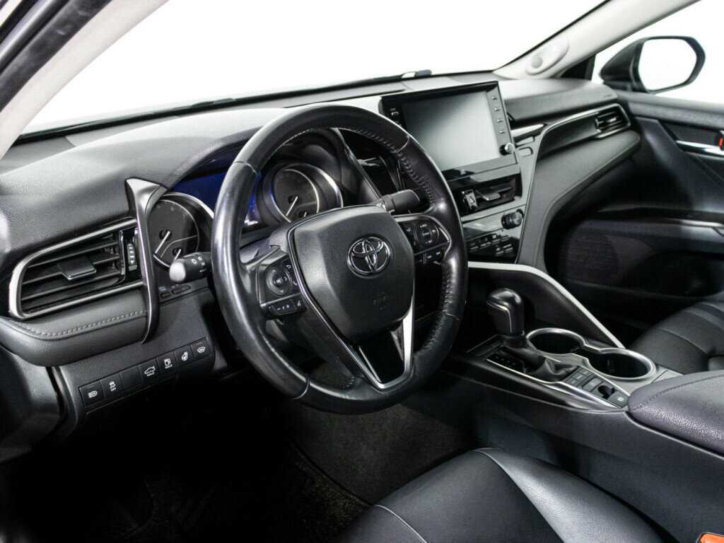 Купить Toyota Camry с пробегом. Фото: #10