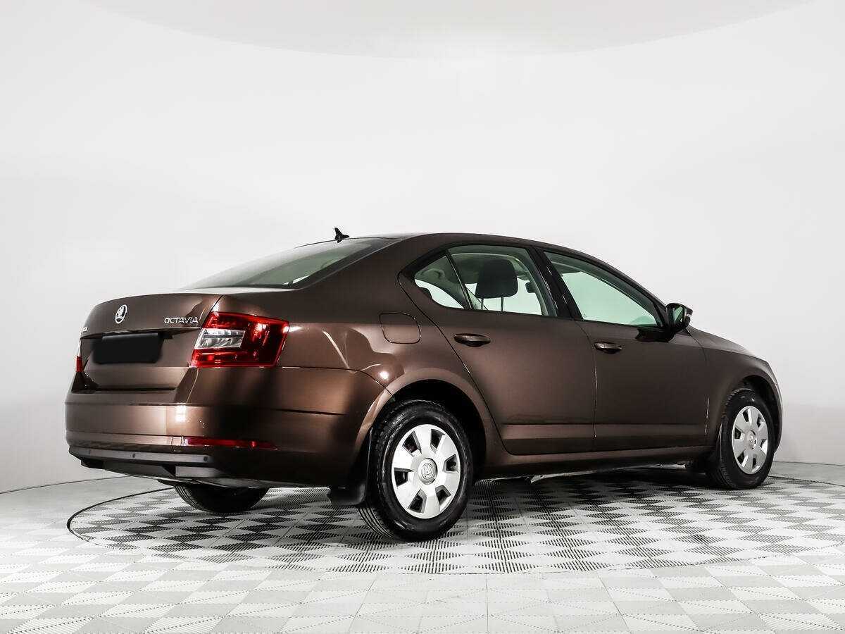 Купить Skoda Octavia с пробегом. Фото: #4