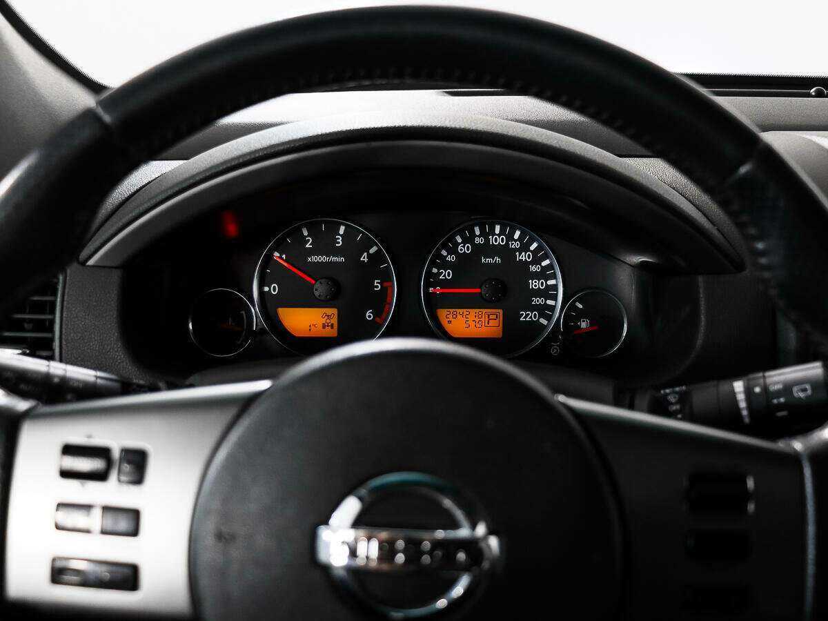 Купить Nissan Pathfinder с пробегом. Фото: #17