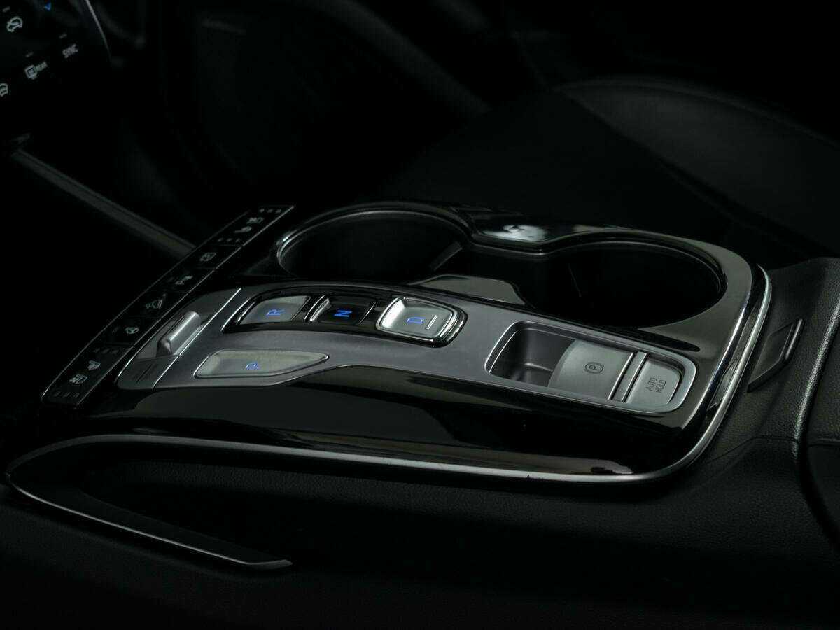 Купить Hyundai Tucson с пробегом. Фото: #13
