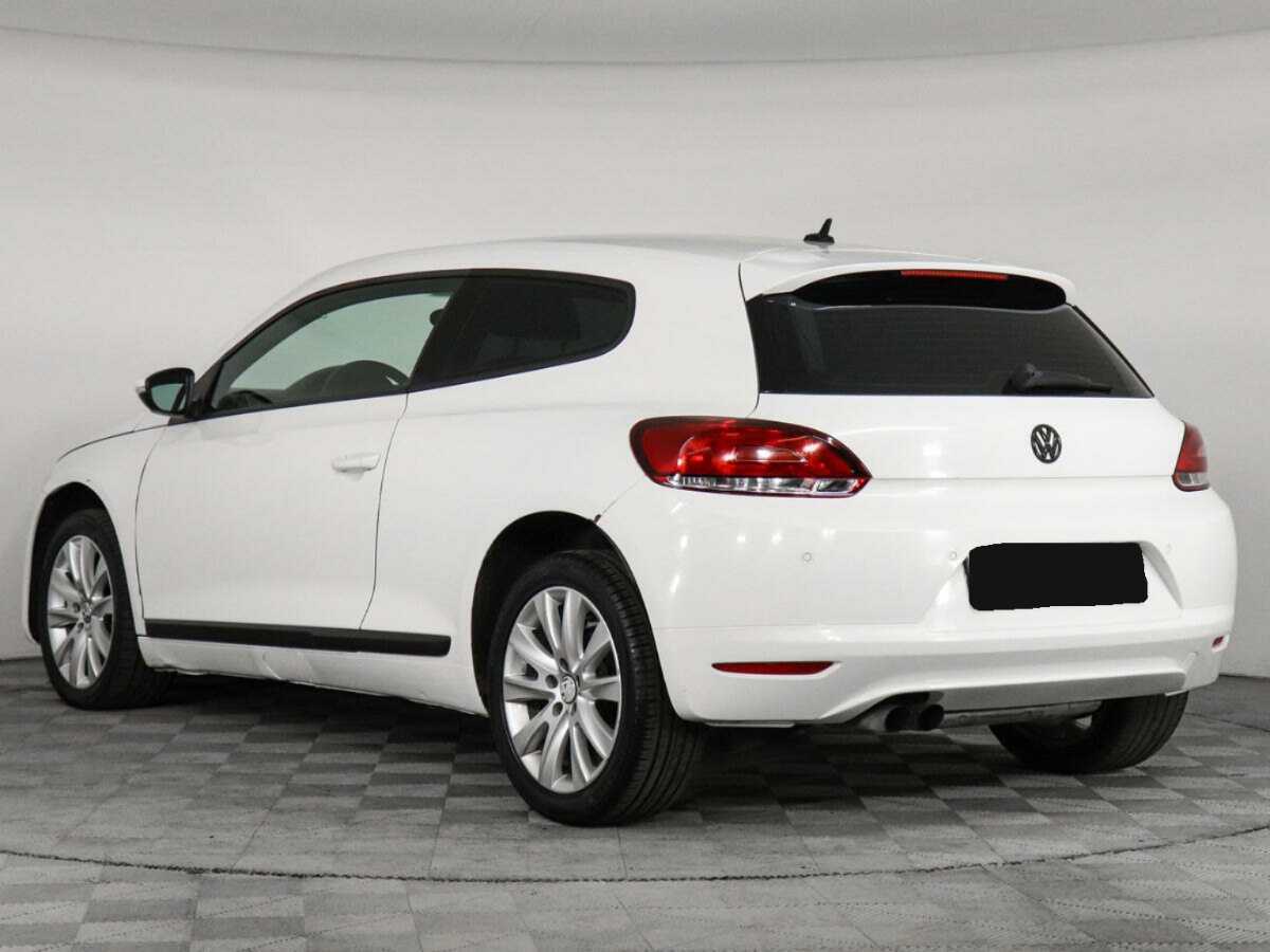 Купить Volkswagen Scirocco с пробегом. Фото: #6