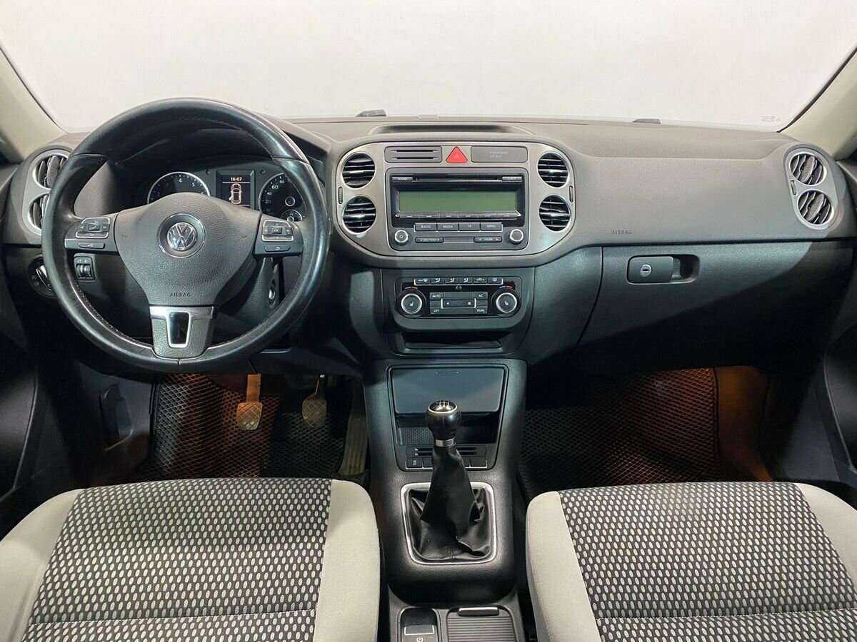 Купить Volkswagen Tiguan с пробегом. Фото: #8