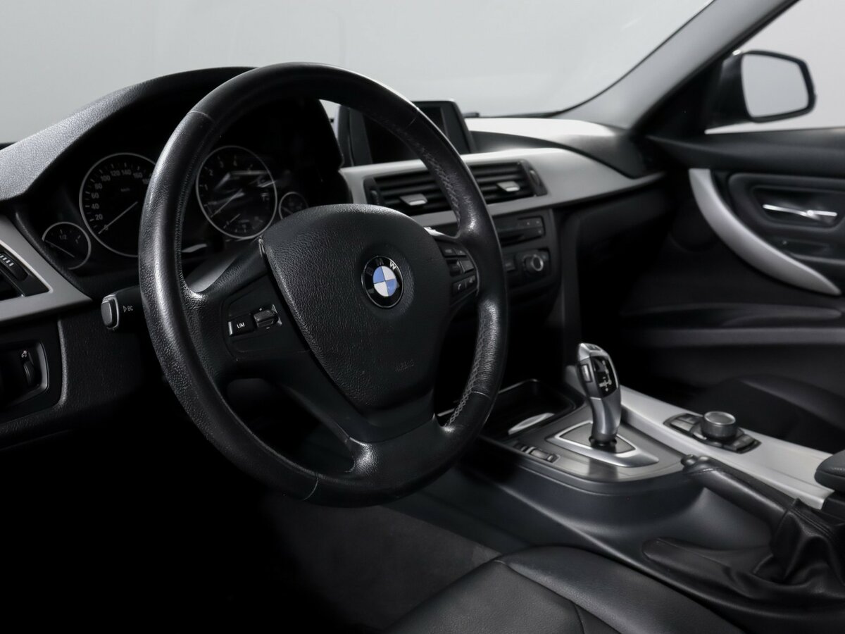 Купить BMW 3 серии с пробегом. Фото: #11