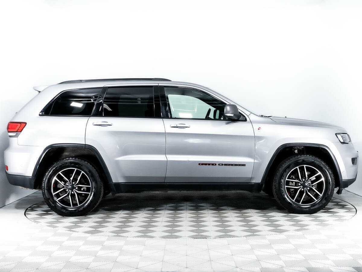Купить Jeep Grand Cherokee с пробегом. Фото: #3