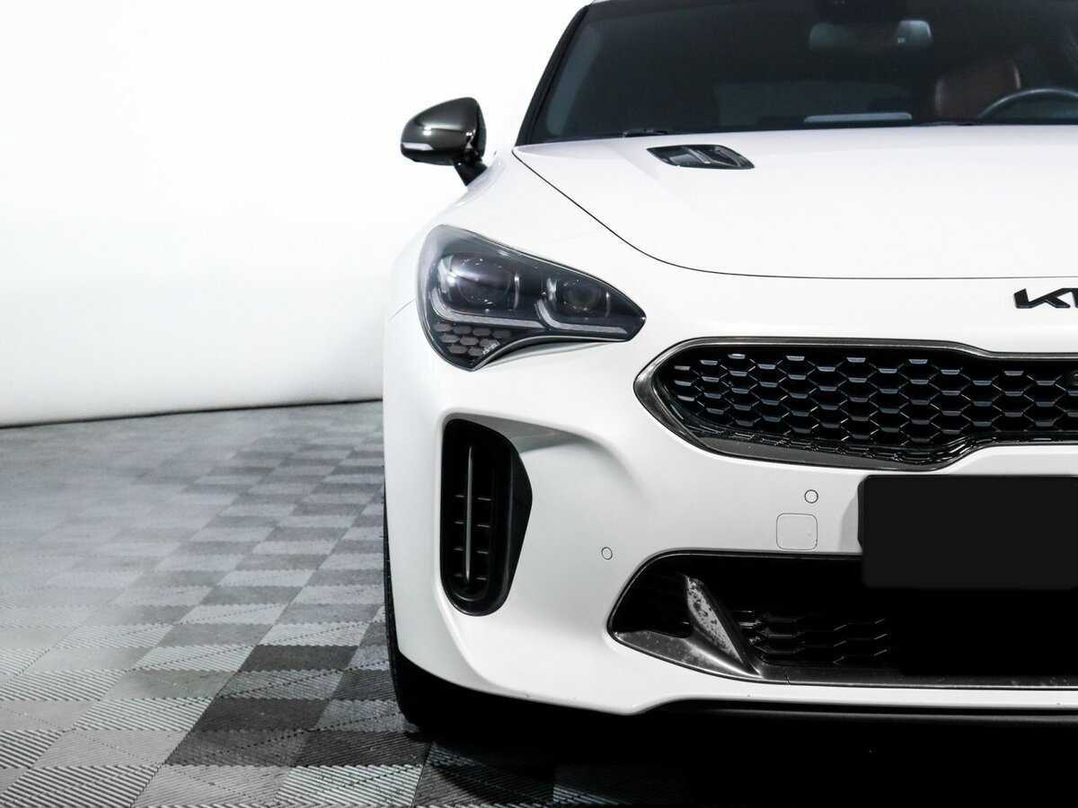 Купить Kia Stinger с пробегом. Фото: #16