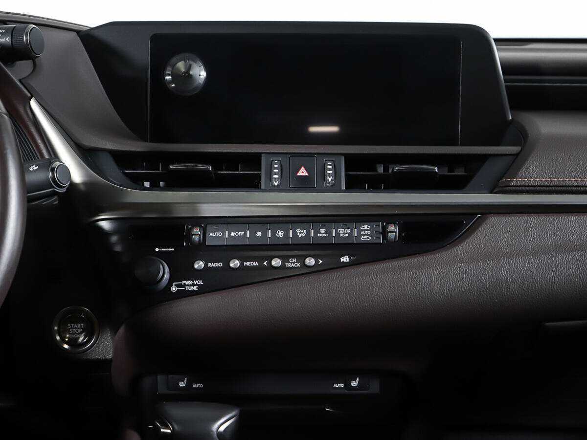 Купить Lexus ES с пробегом. Фото: #11