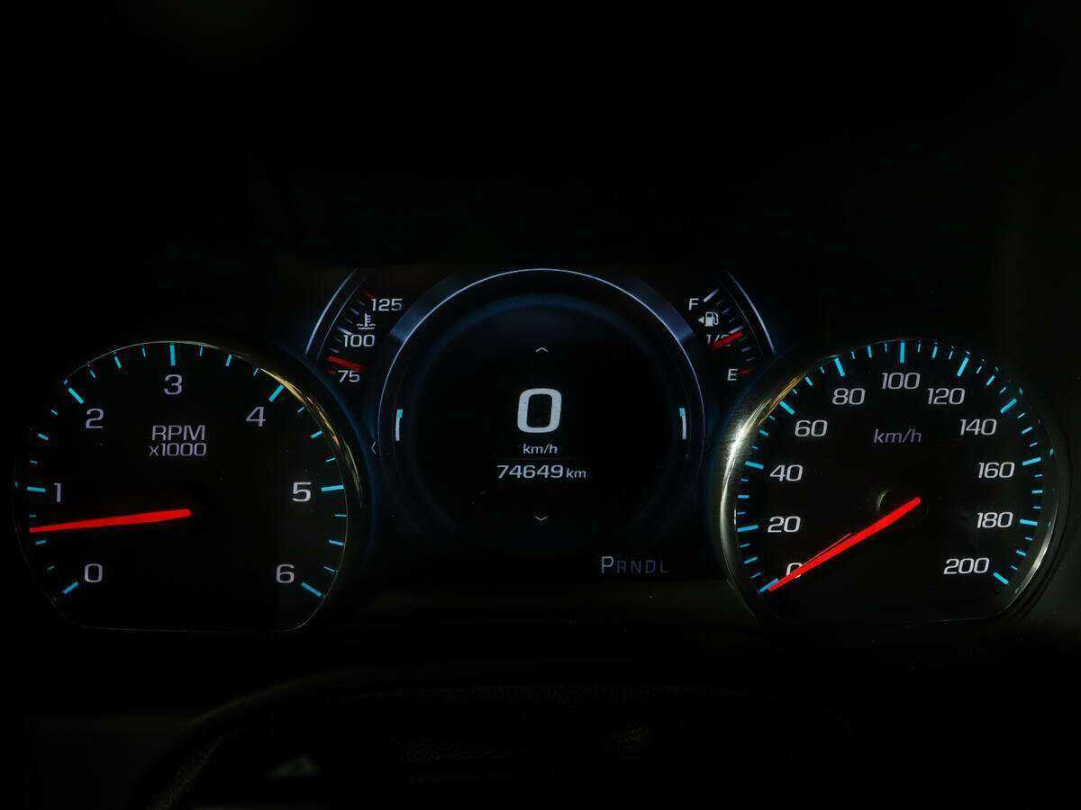 Купить Chevrolet Tahoe с пробегом. Фото: #10