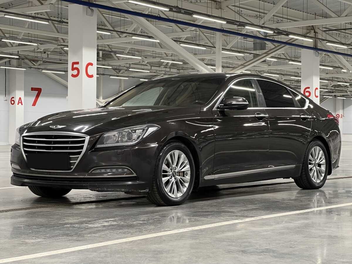 Купить Hyundai Genesis с пробегом. Посмотреть фото
