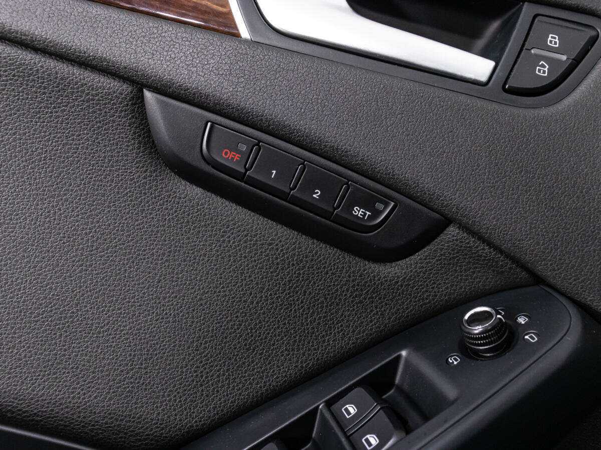 Купить Audi A4 с пробегом. Фото: #16