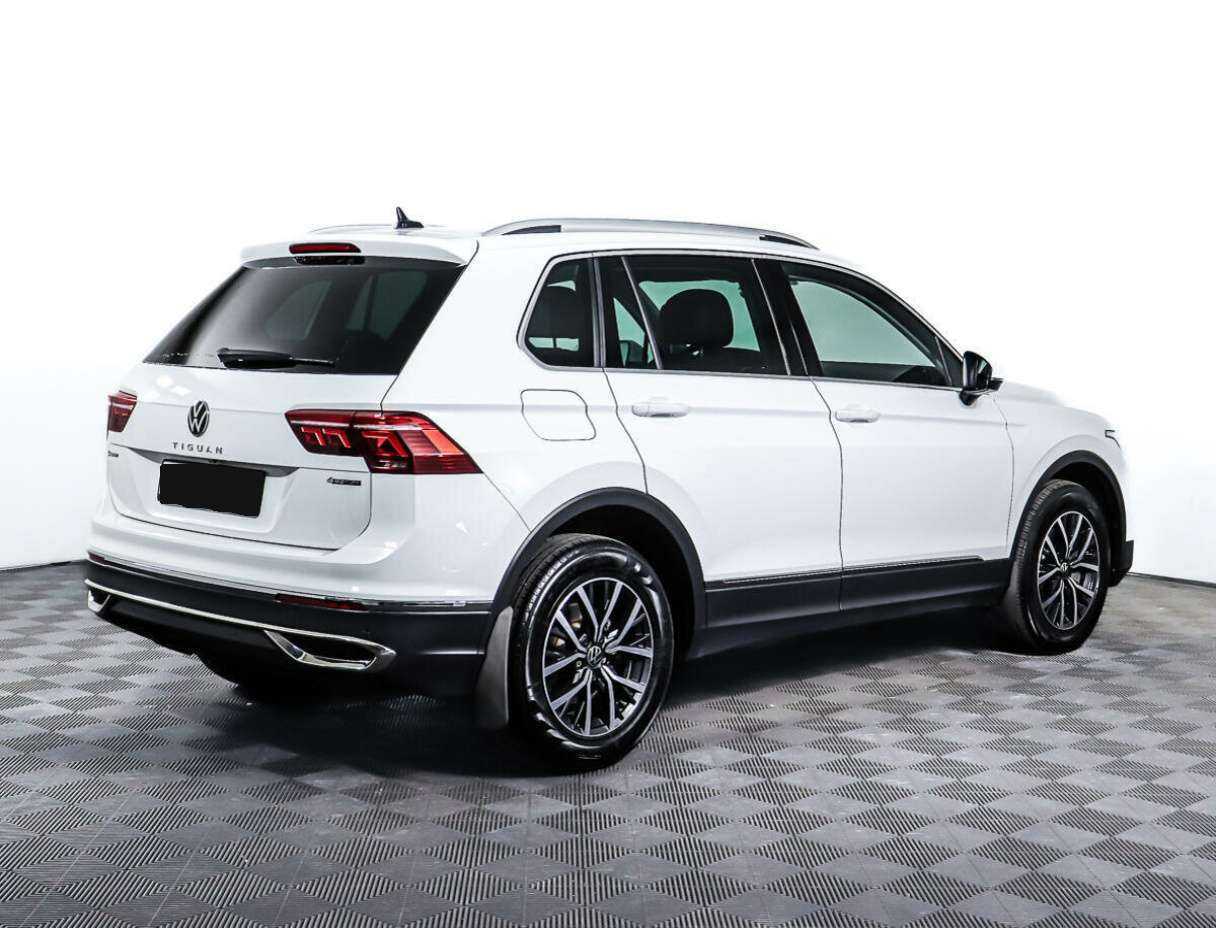 Купить Volkswagen Tiguan с пробегом. Фото: #4