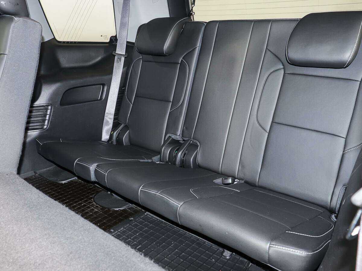 Купить Chevrolet Tahoe с пробегом. Фото: #11