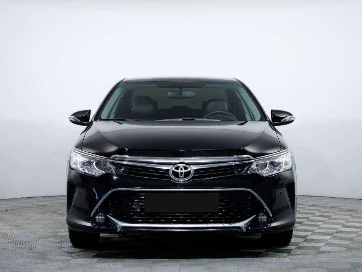 Купить Toyota Camry с пробегом. Посмотреть фото