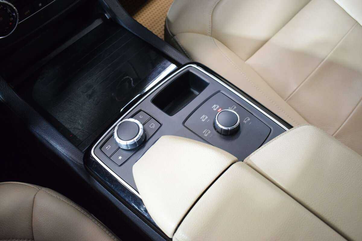 Купить Mercedes-Benz GLE с пробегом. Фото: #17