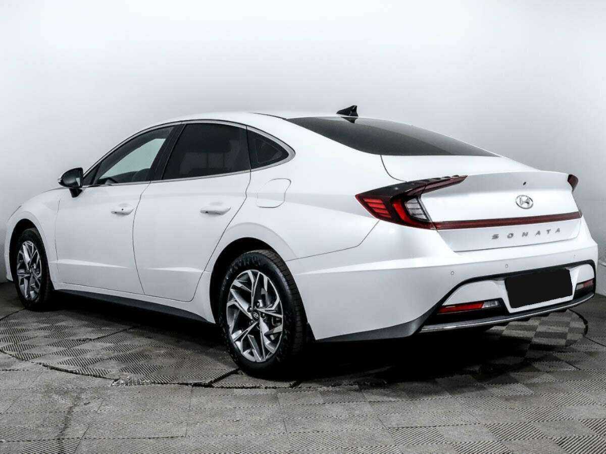 Купить Hyundai Sonata с пробегом. Фото: #5