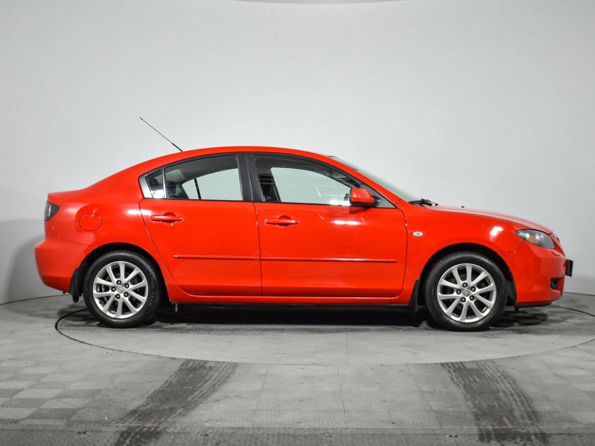 Купить Mazda 3 с пробегом. Фото: #3