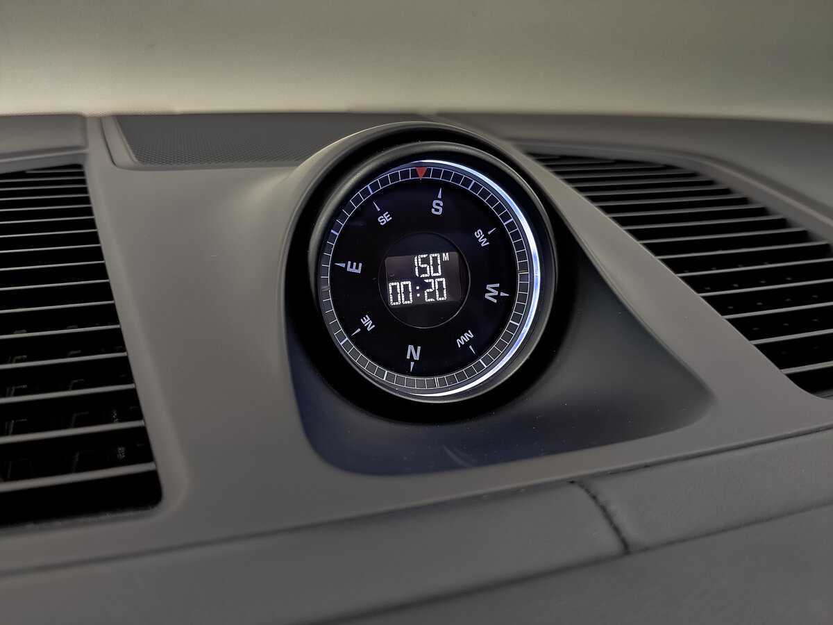 Купить Porsche Cayenne с пробегом. Фото: #24