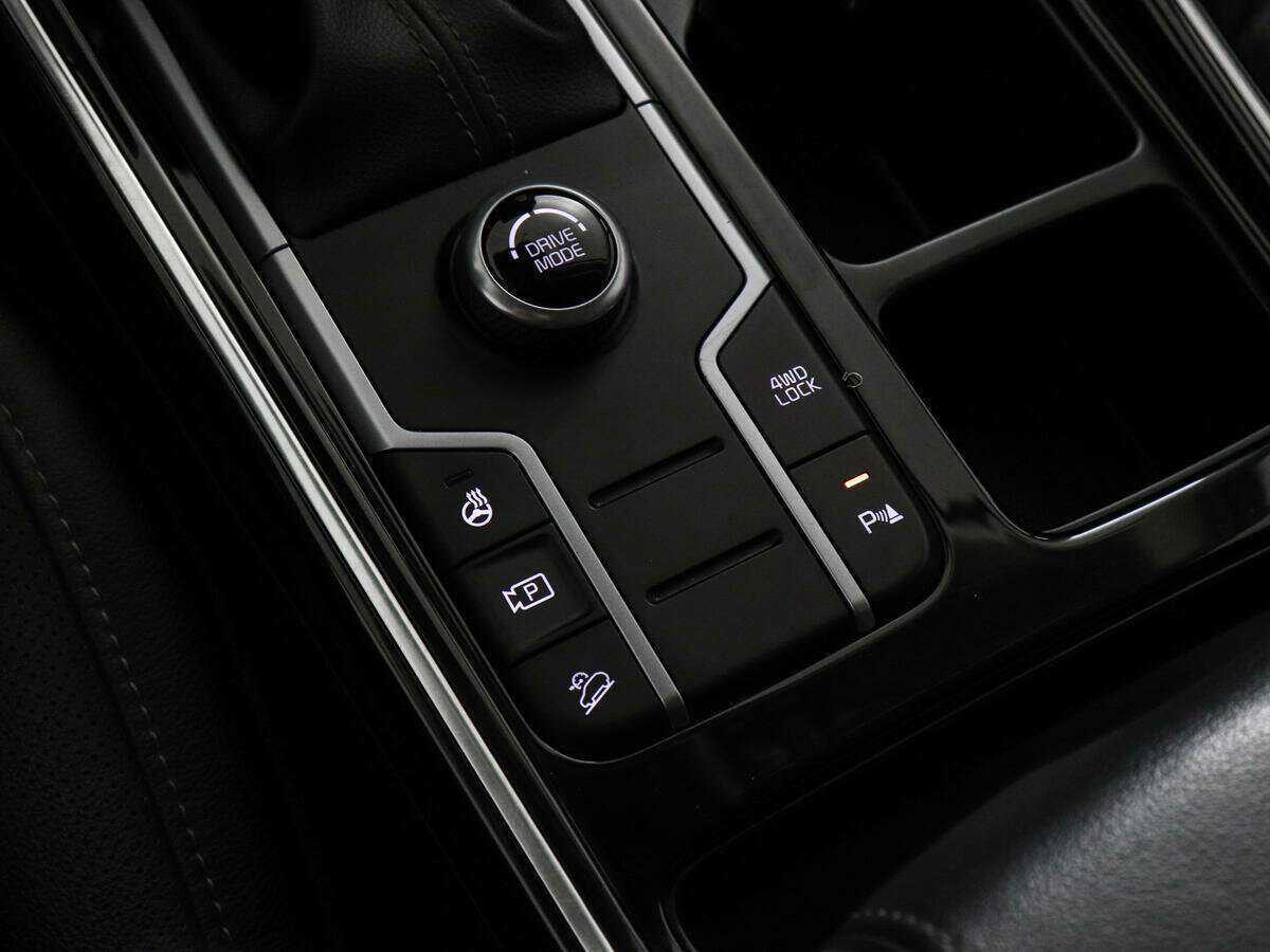 Купить Kia Sorento с пробегом. Фото: #11