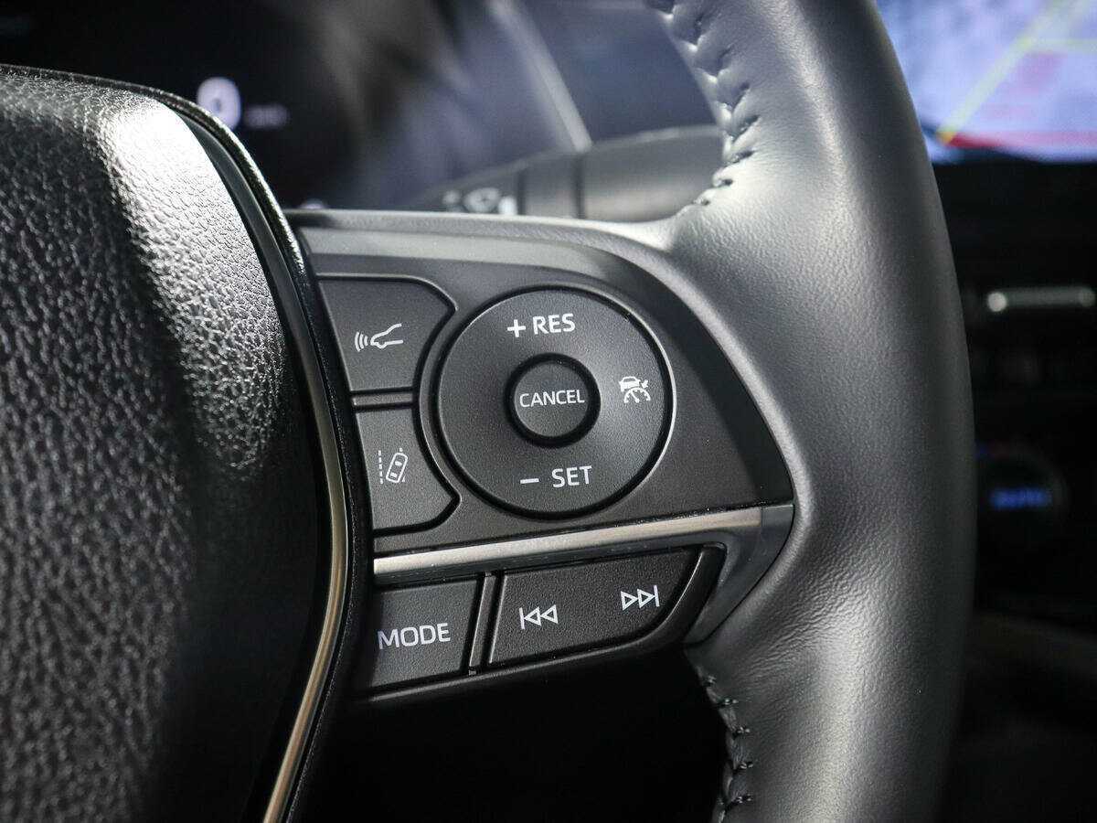 Купить Toyota Camry с пробегом. Фото: #23