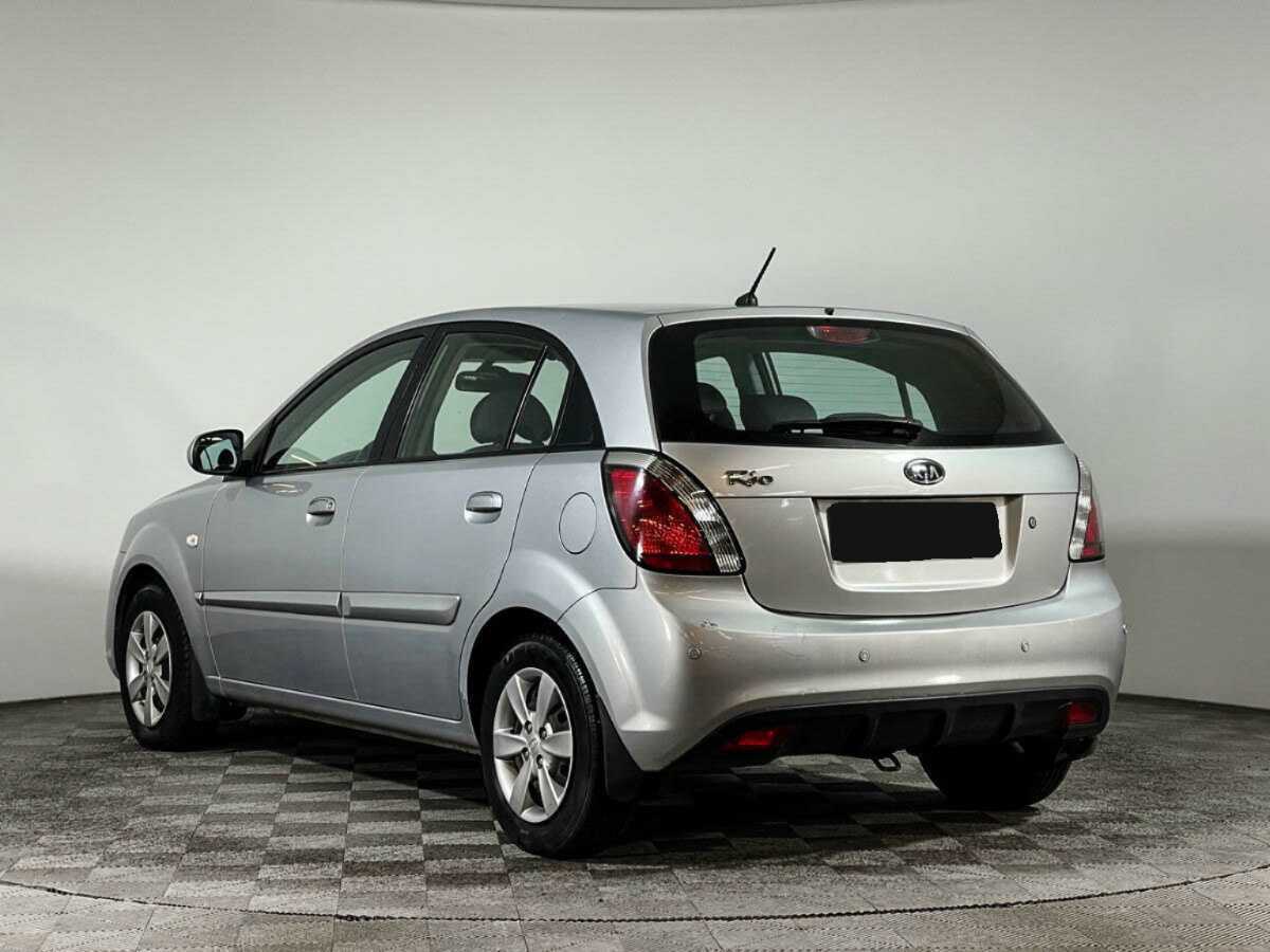 Купить Kia Rio с пробегом. Фото: #4