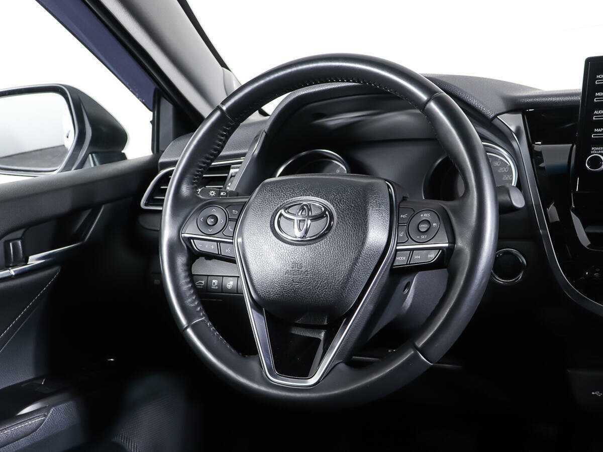 Купить Toyota Camry с пробегом. Фото: #14