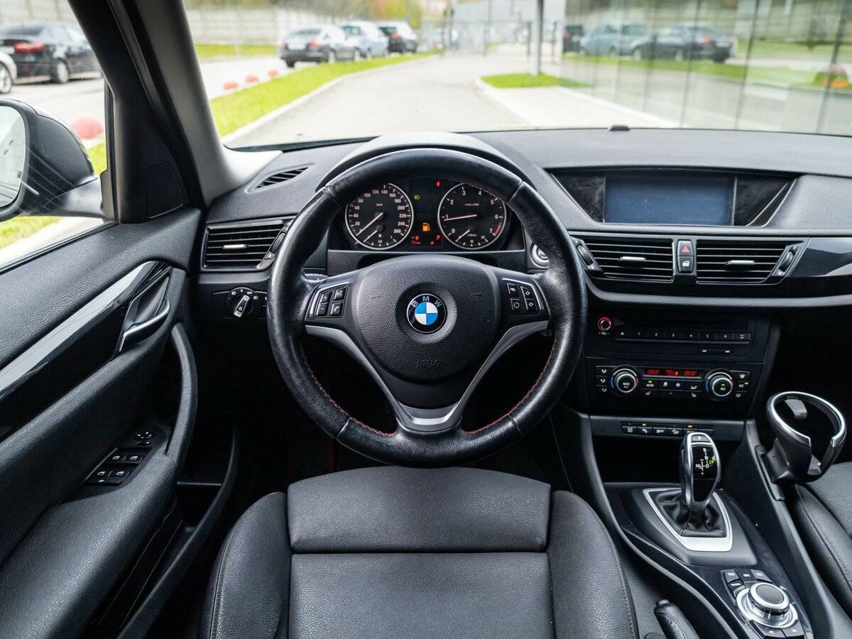 Купить BMW X1 с пробегом. Фото: #12