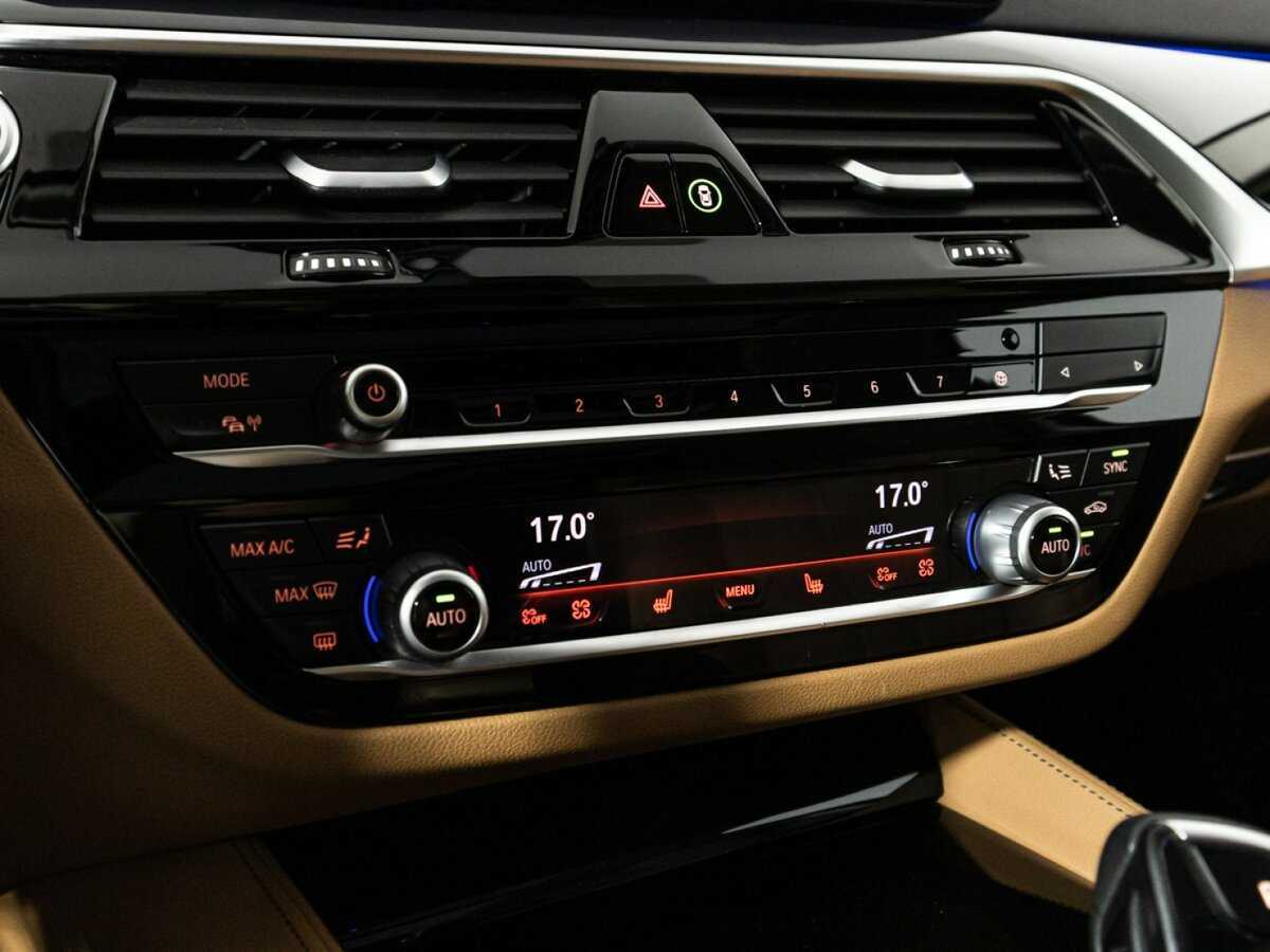 Купить BMW 5 серии с пробегом. Фото: #23
