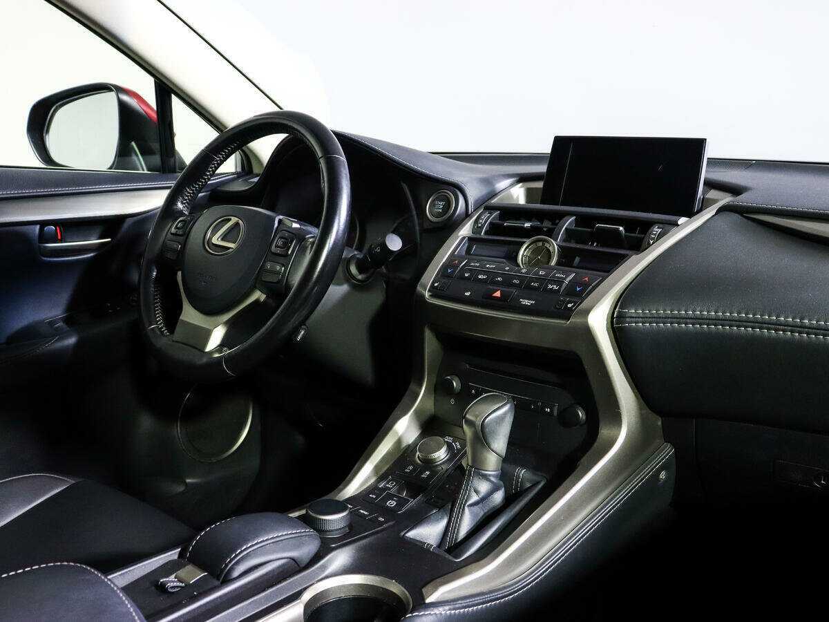 Купить Lexus NX с пробегом. Фото: #6