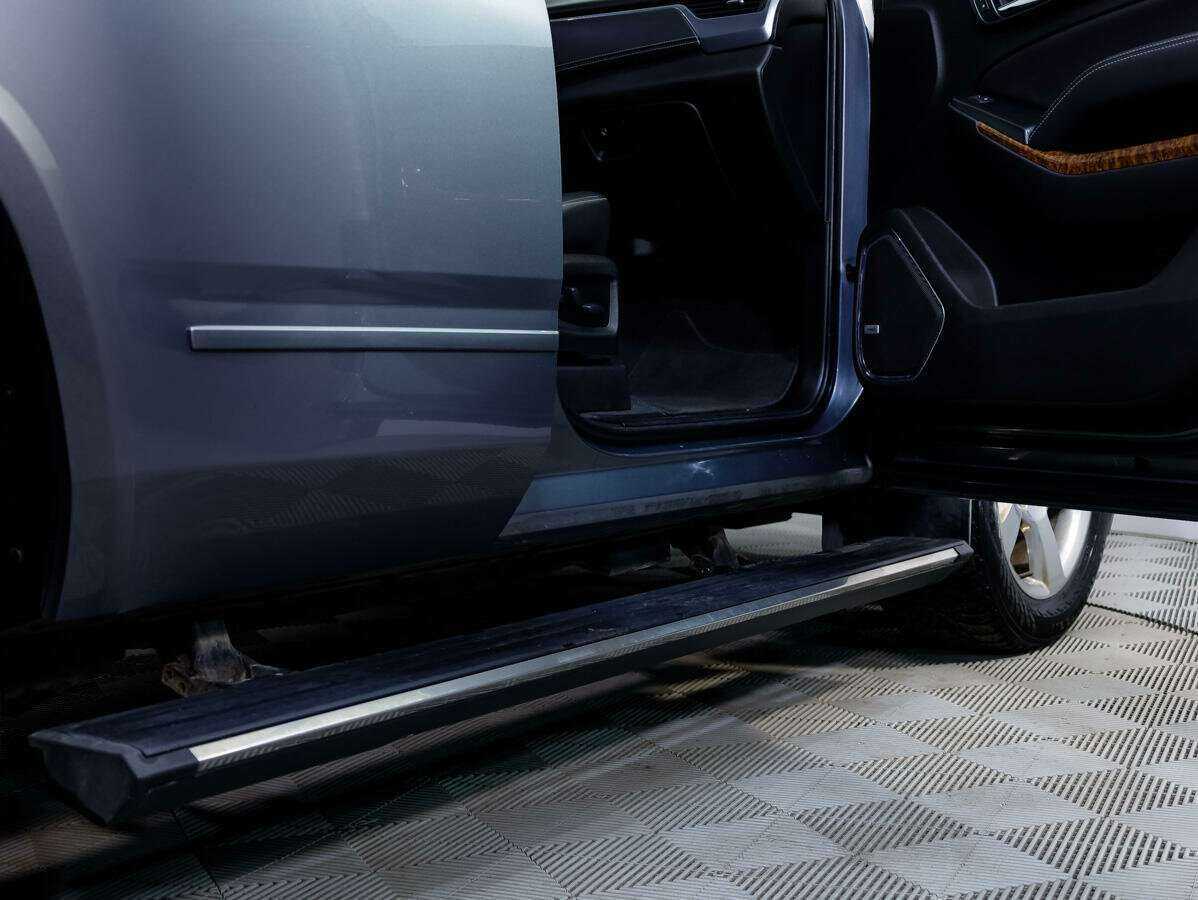 Купить Chevrolet Tahoe с пробегом. Фото: #8