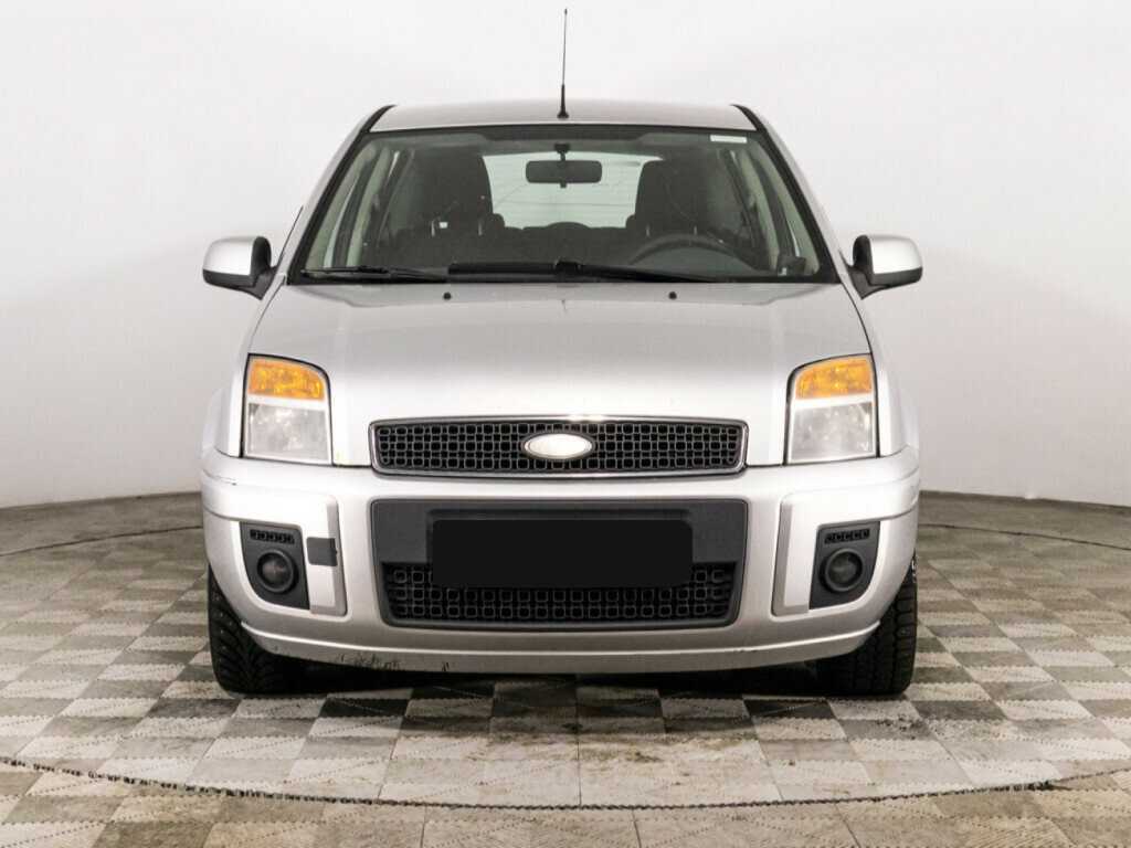 Купить Ford Fusion с пробегом. Фото: #1