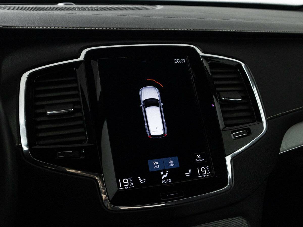 Купить Volvo XC90 с пробегом. Фото: #15