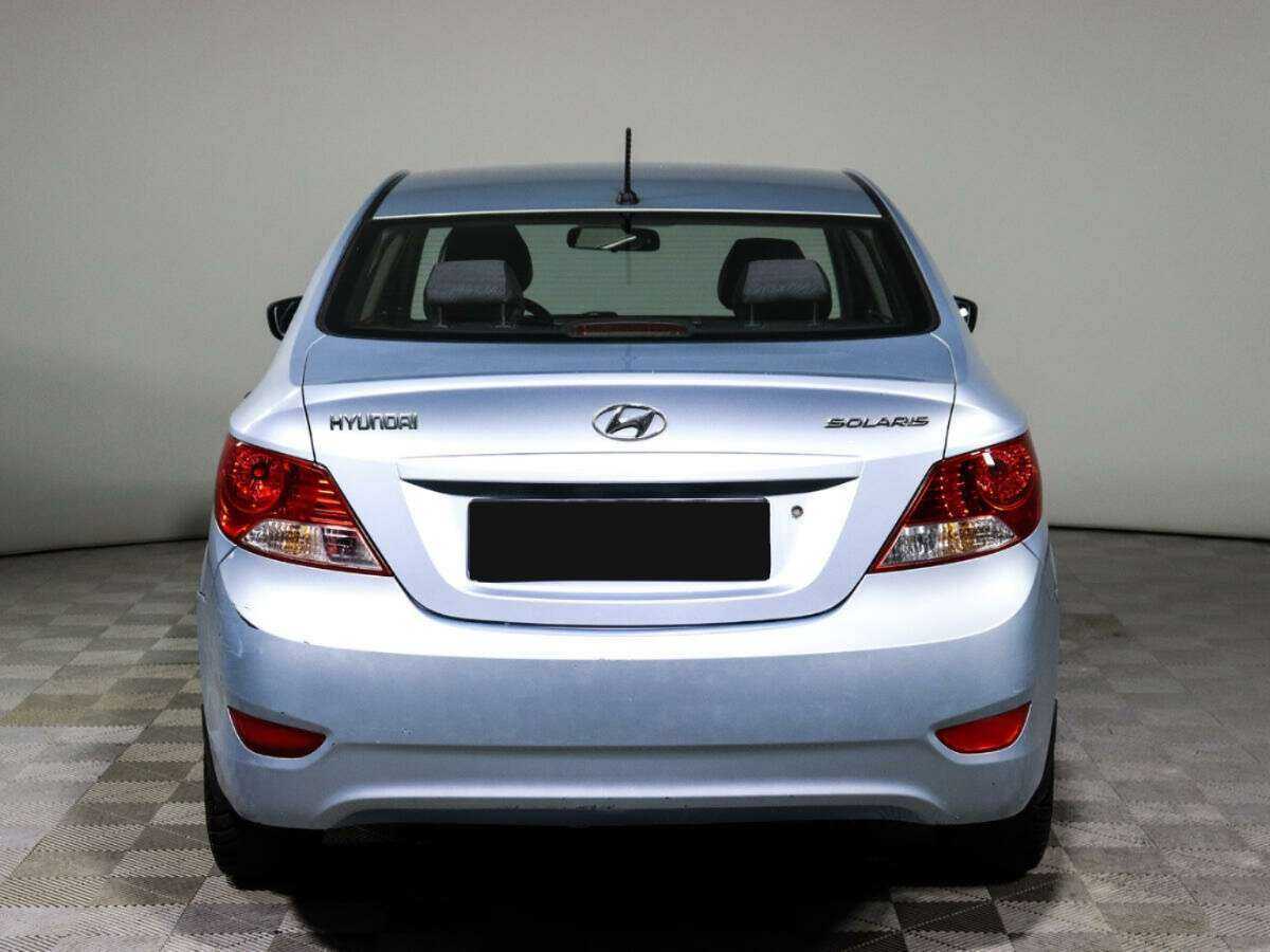 Купить Hyundai Solaris с пробегом. Фото: #5