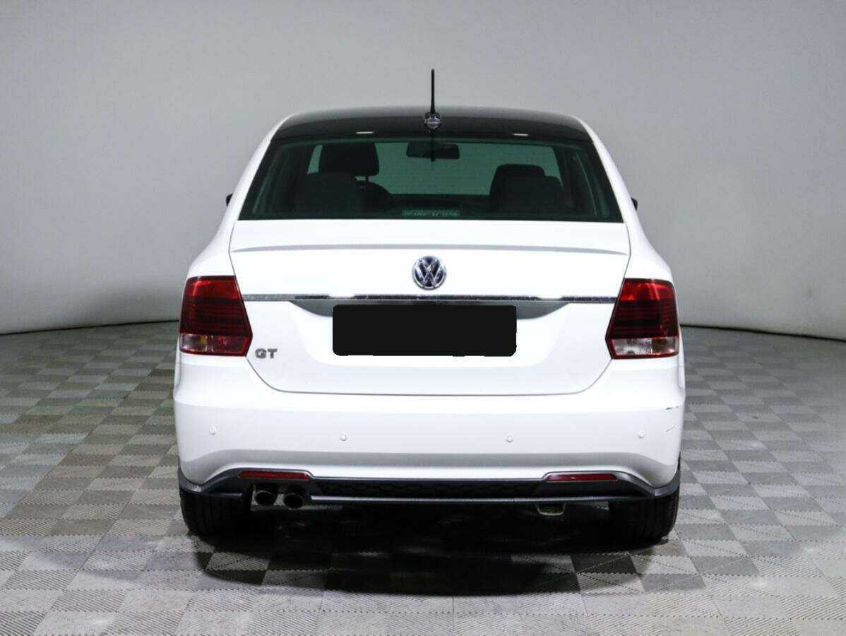 Купить Volkswagen Polo с пробегом. Фото: #5