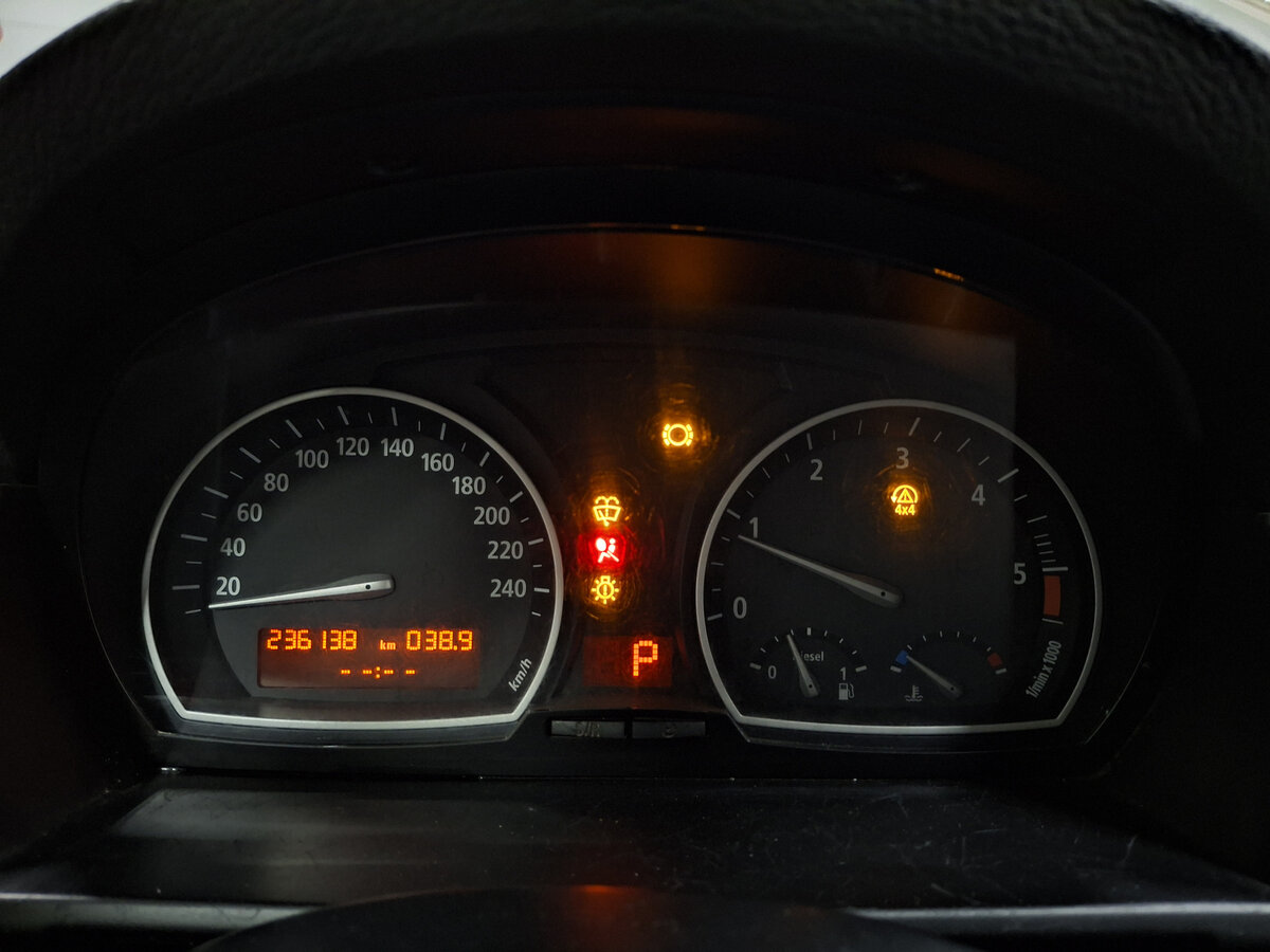 Купить BMW X3 с пробегом. Фото: #12