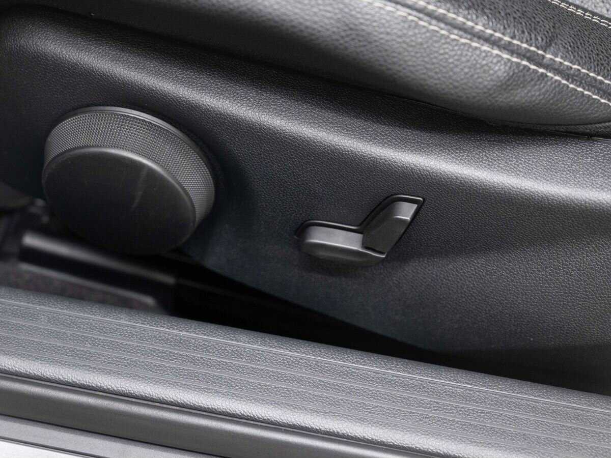 Купить Mercedes-Benz E-Класс с пробегом. Фото: #16