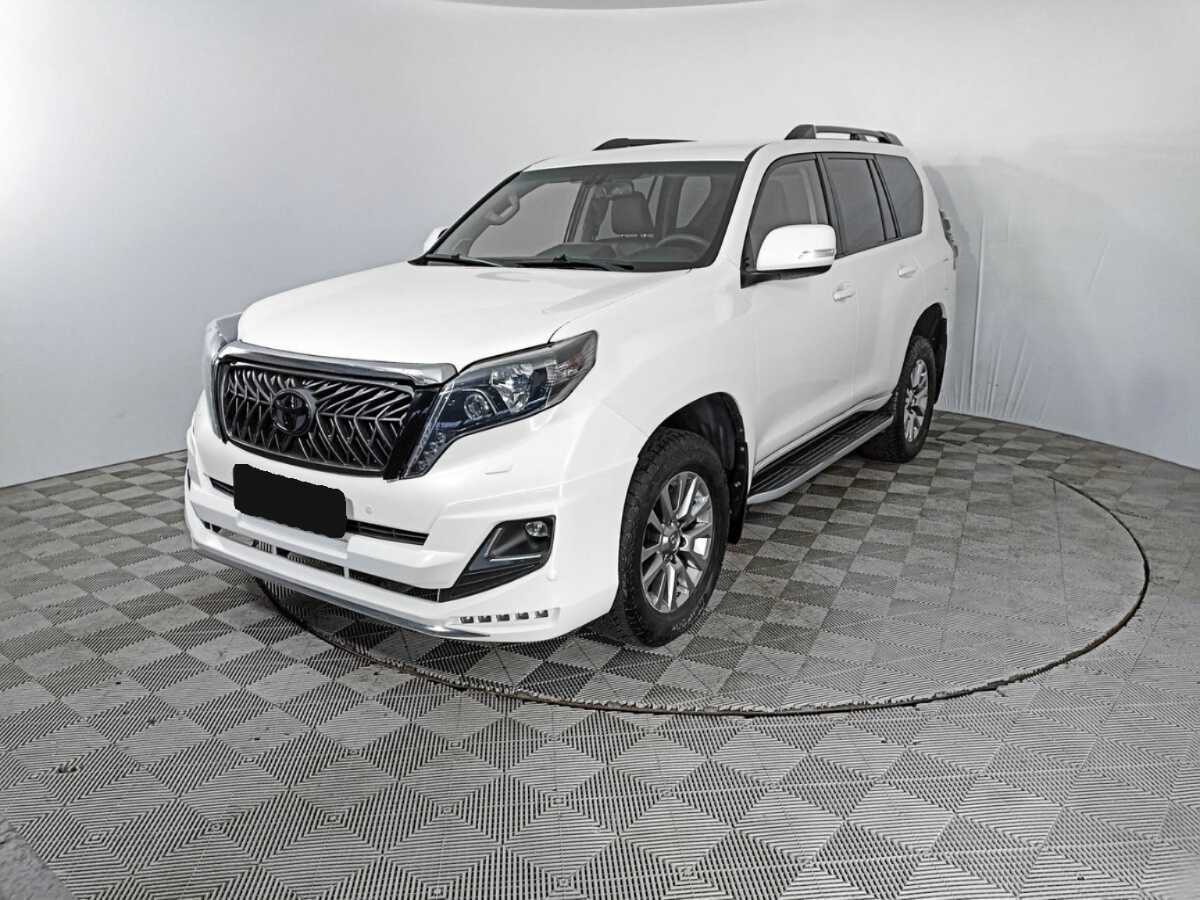 Купить Toyota Land Cruiser Prado с пробегом. Посмотреть фото