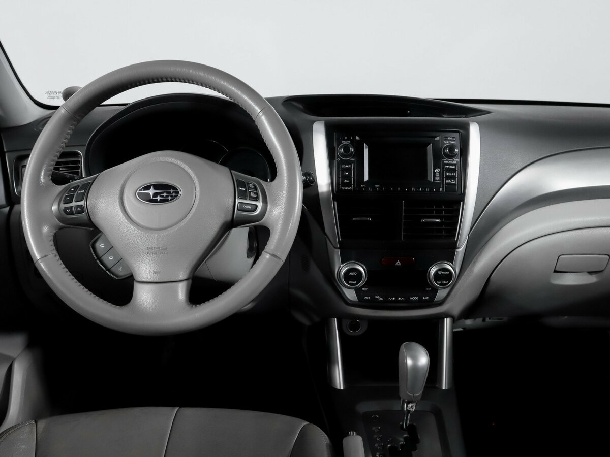 Купить Subaru Forester с пробегом. Фото: #9
