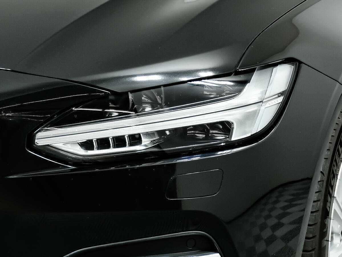 Купить Volvo S90 с пробегом. Фото: #14