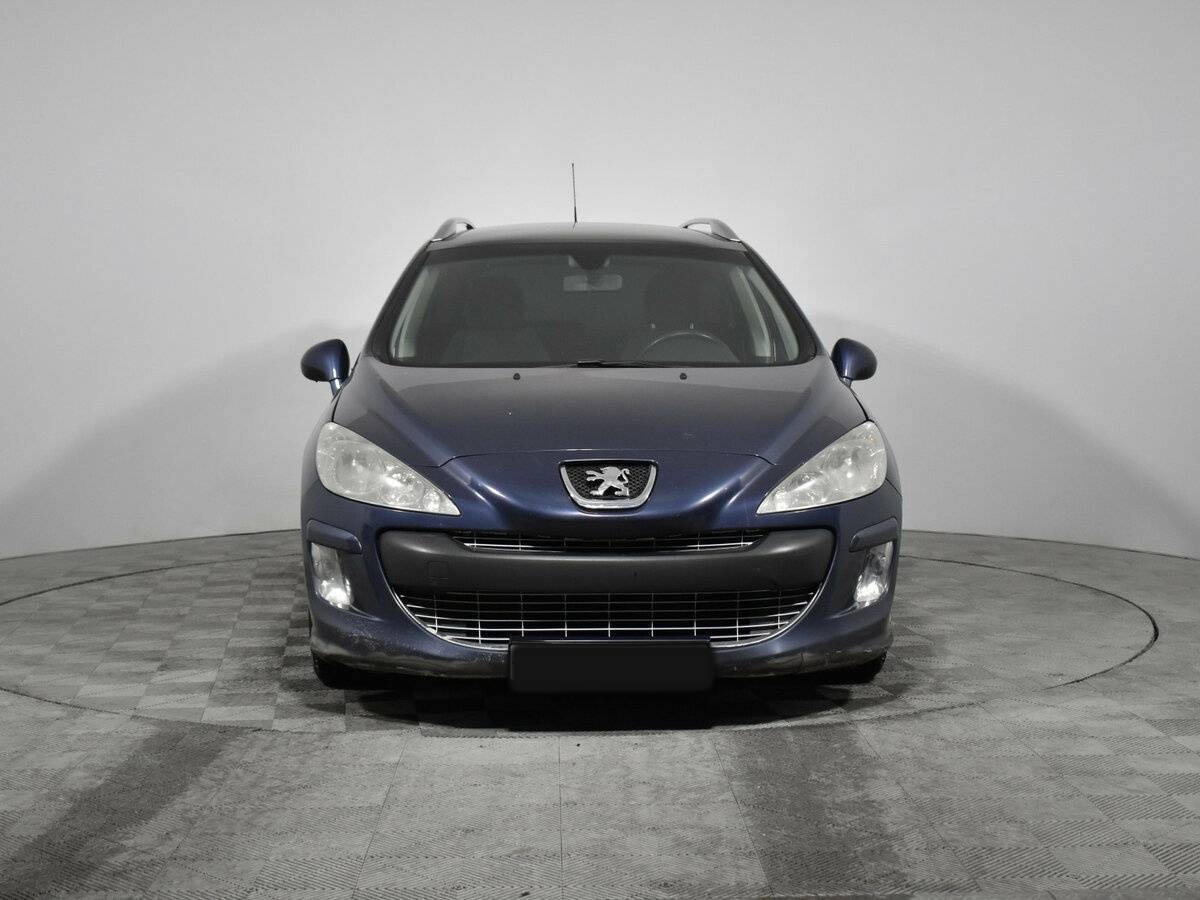 Купить Peugeot 308 с пробегом. Фото: #1