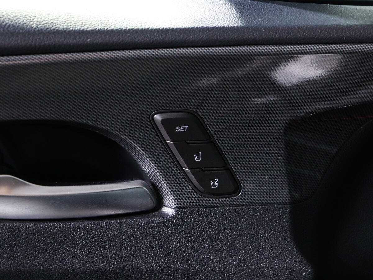 Купить Hyundai Santa Fe с пробегом. Фото: #23