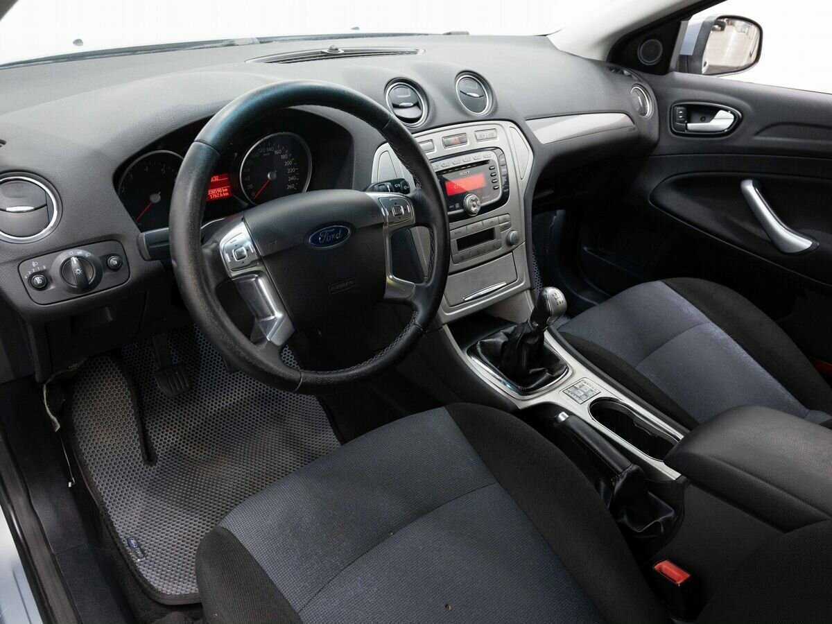 Купить Ford Mondeo с пробегом. Фото: #8