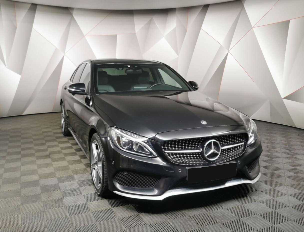 Купить Mercedes-Benz C-Класс с пробегом. Фото: #2
